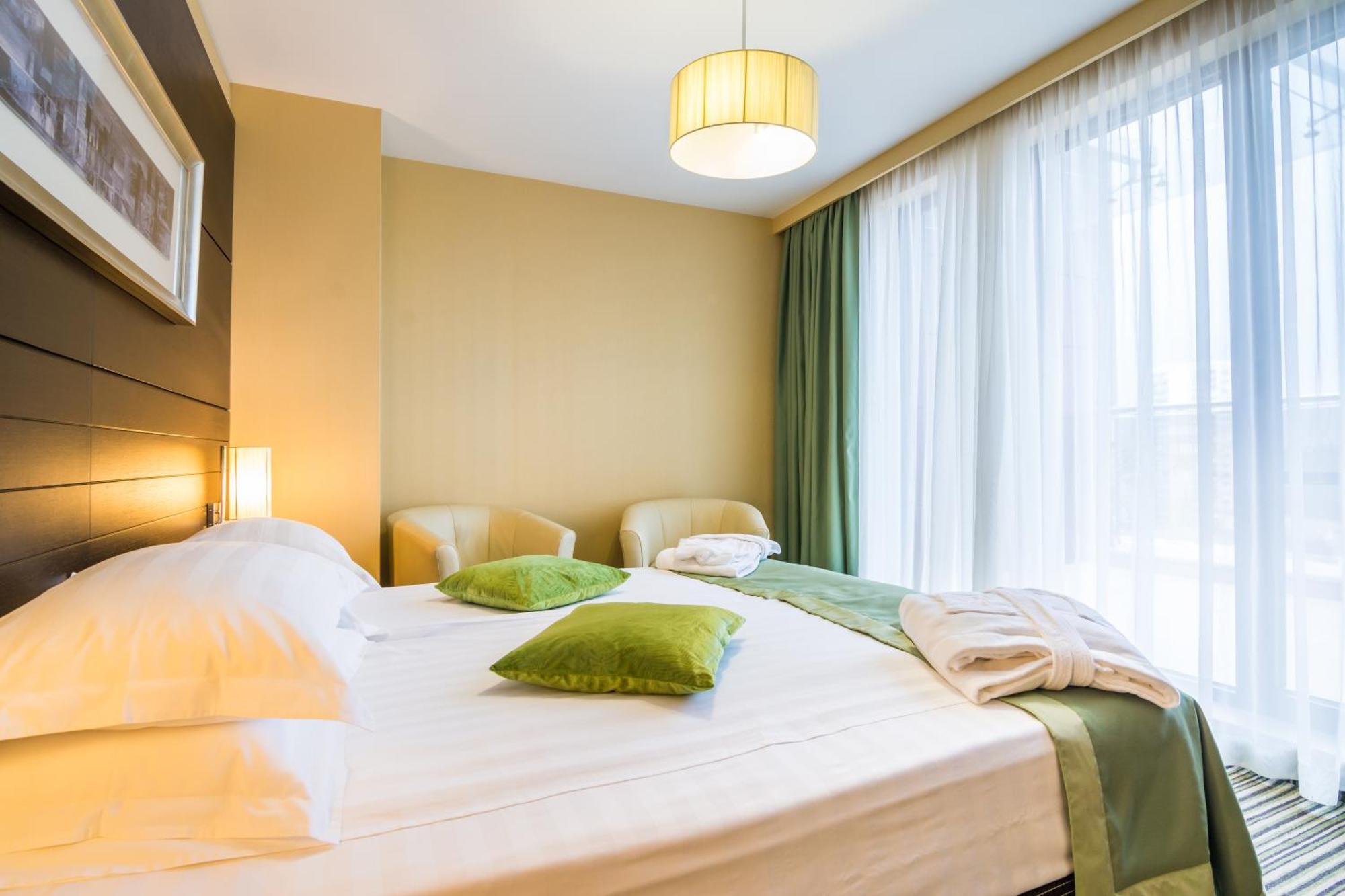Best Western Plus Olives City Hotel - Free Pool & Parking Σόφια Εξωτερικό φωτογραφία