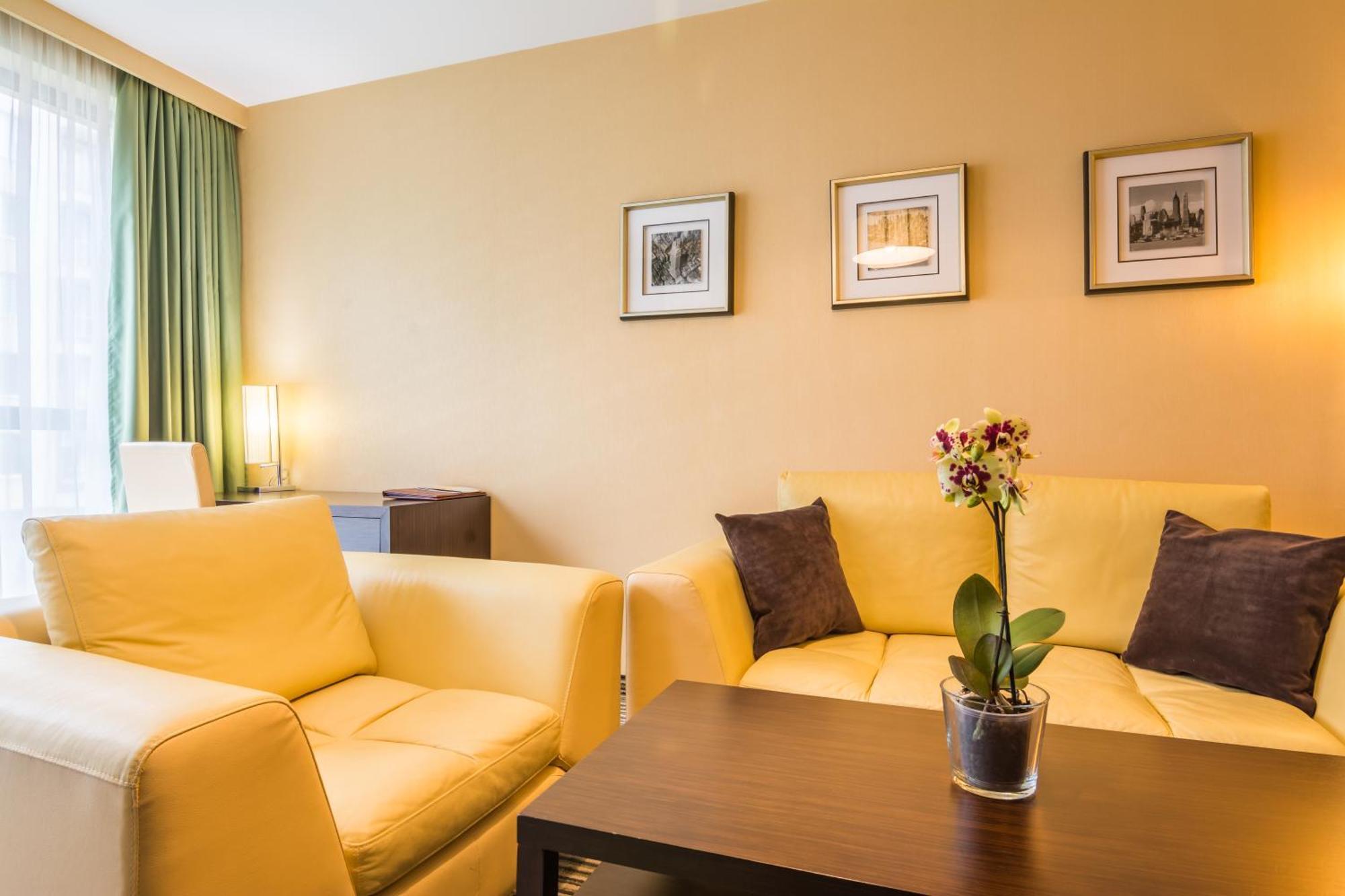 Best Western Plus Olives City Hotel - Free Pool & Parking Σόφια Εξωτερικό φωτογραφία