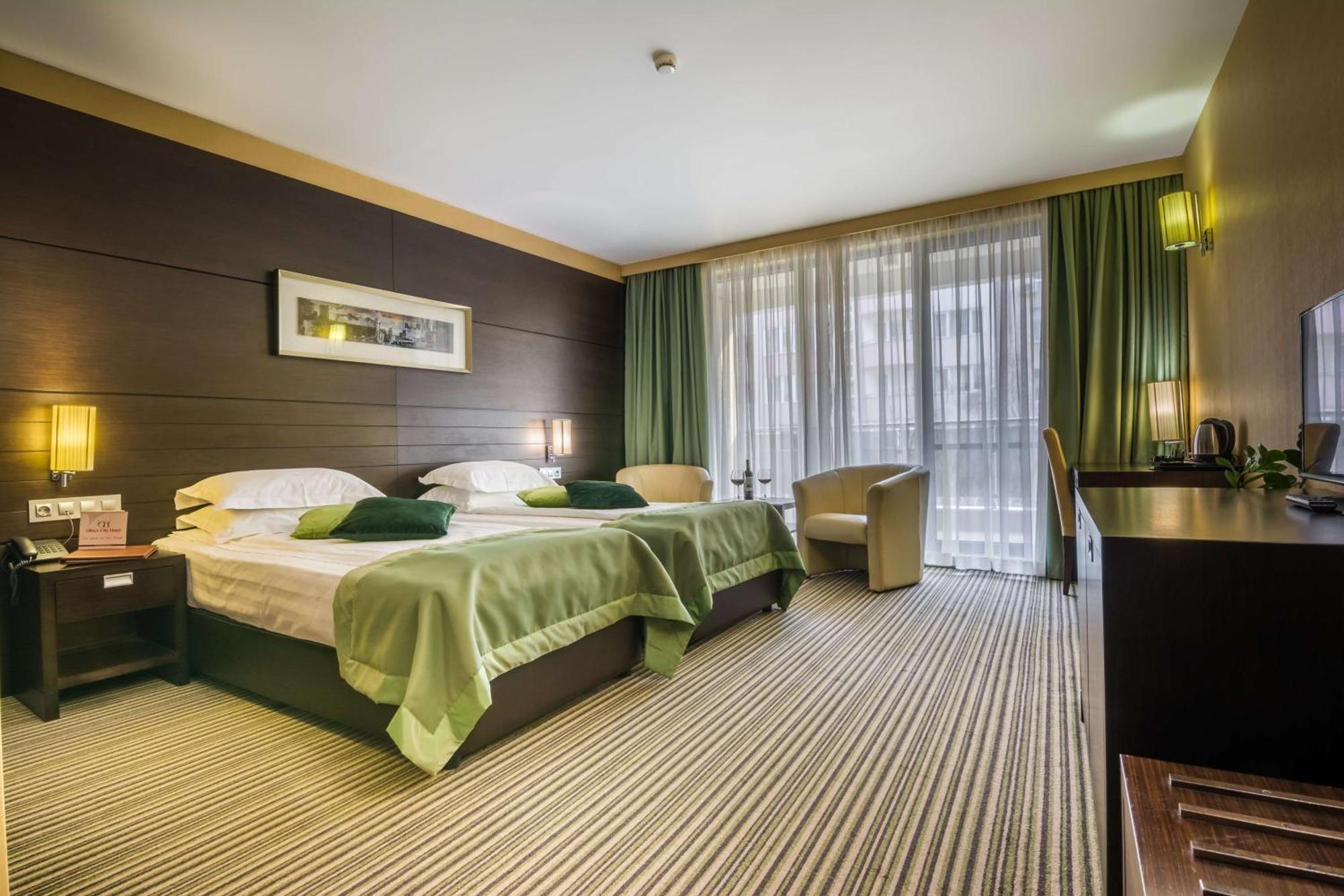 Best Western Plus Olives City Hotel - Free Pool & Parking Σόφια Εξωτερικό φωτογραφία
