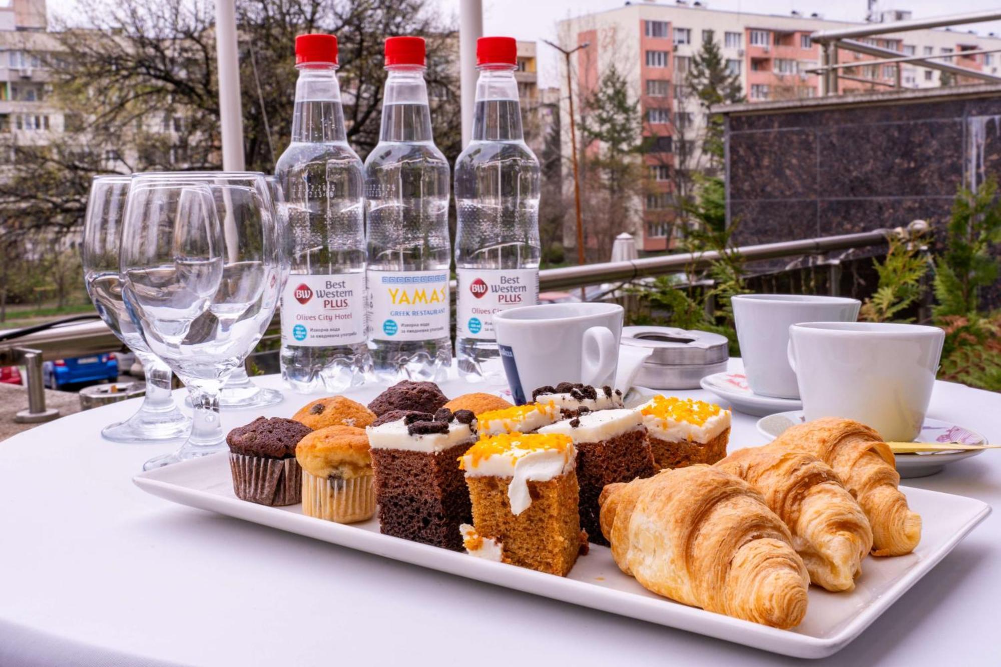 Best Western Plus Olives City Hotel - Free Pool & Parking Σόφια Εξωτερικό φωτογραφία